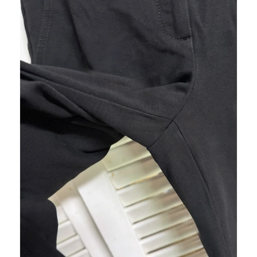 St. John Black Flowy Wide Leg Career Pants Sz 6 Yellow Gold Waist Detail Belt